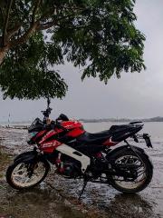 Pulsar NS 160 FI ABS